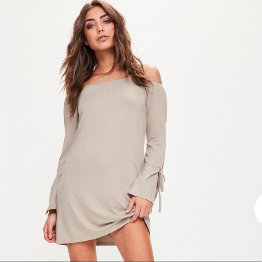 Gray Bardot tie sleeve shift dress